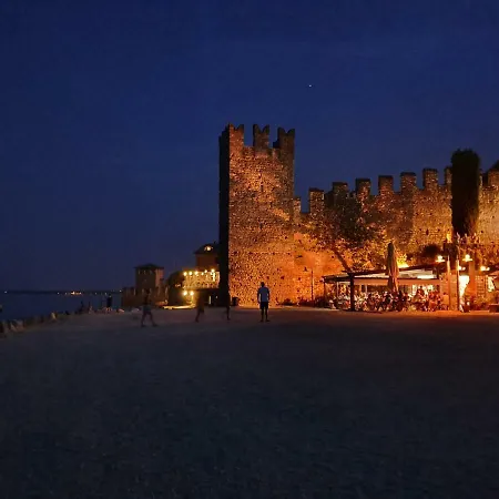 Garda Felice アパート *